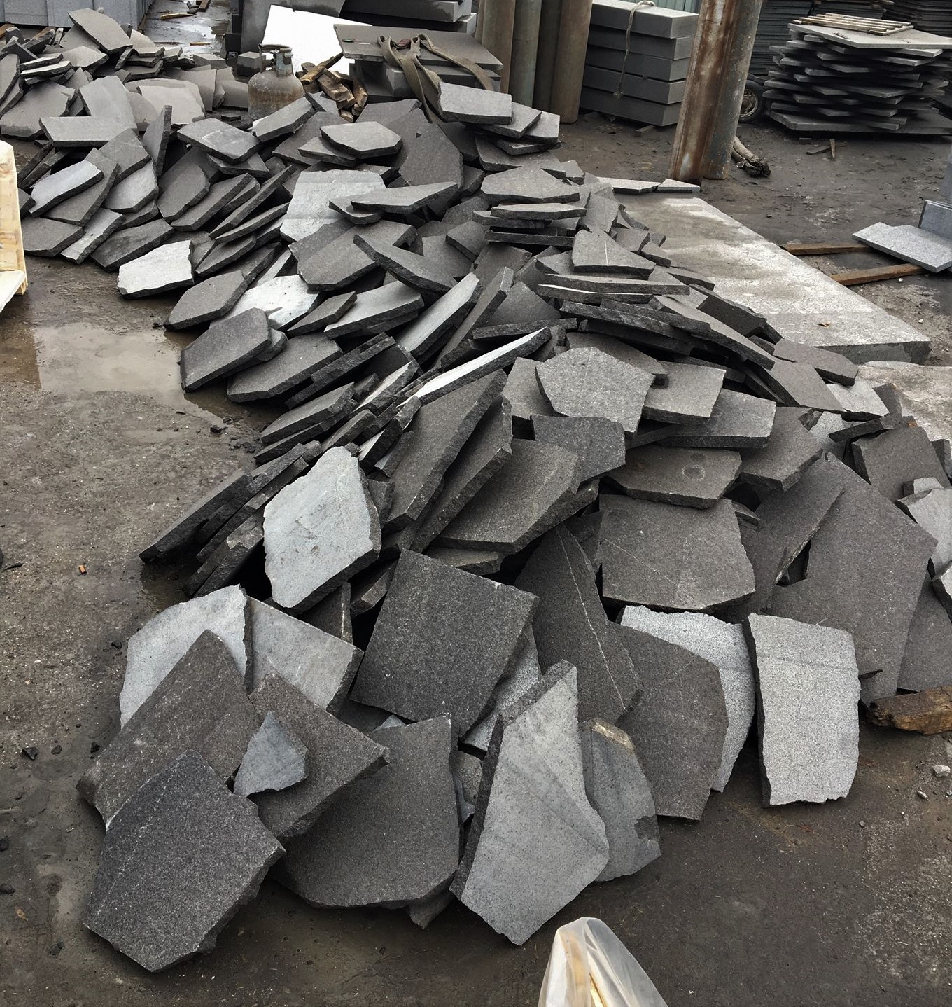 Charcoal Black Granite Crazy Paving