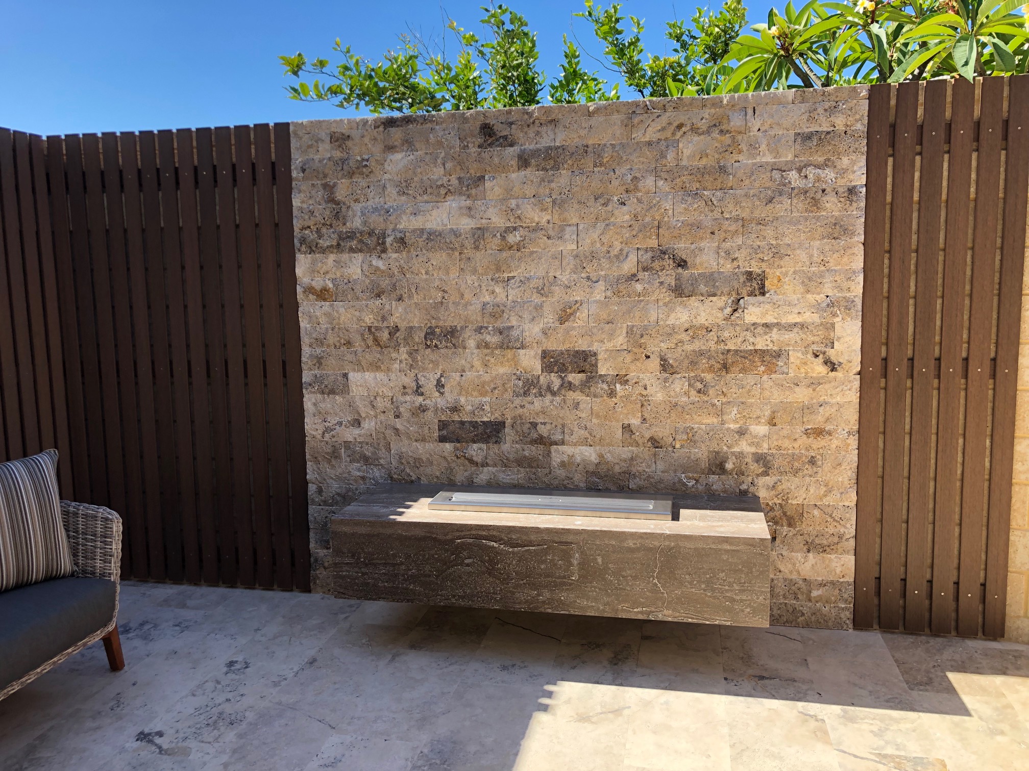 Philadelphia Split Face Random